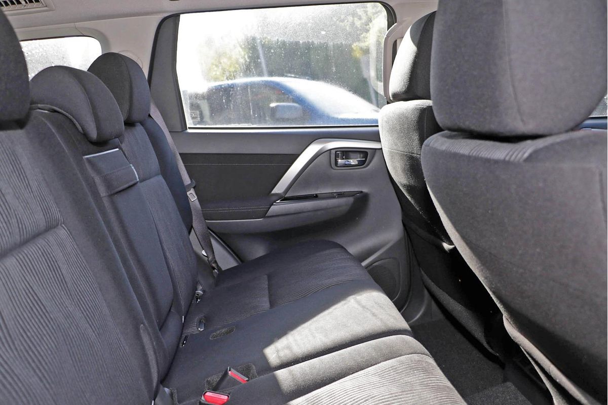 2024 Mitsubishi Pajero Sport GLX QG