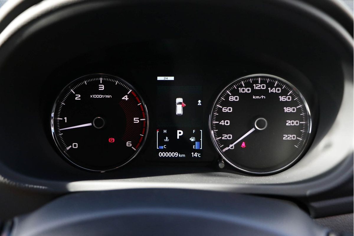 2024 Mitsubishi Pajero Sport GLX QG
