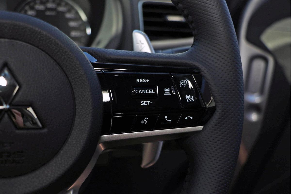 2024 Mitsubishi Pajero Sport GLX QG