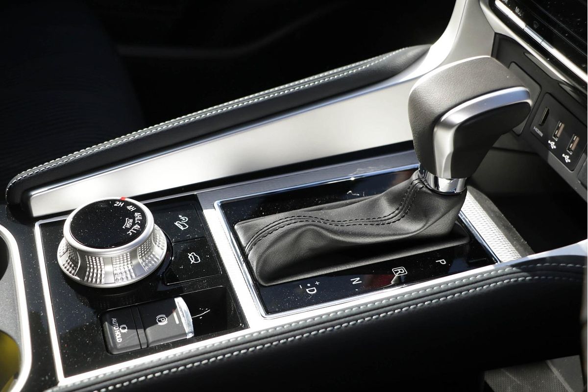 2024 Mitsubishi Pajero Sport GLX QG