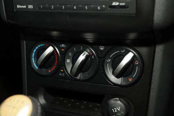 2013 Nissan Dualis ST J10 Series 4
