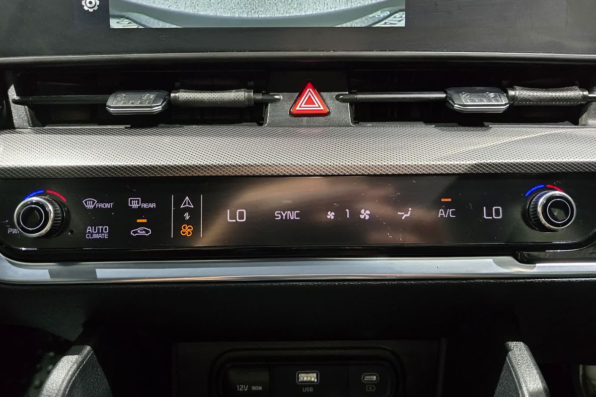 2022 Kia Sportage SX+ NQ5