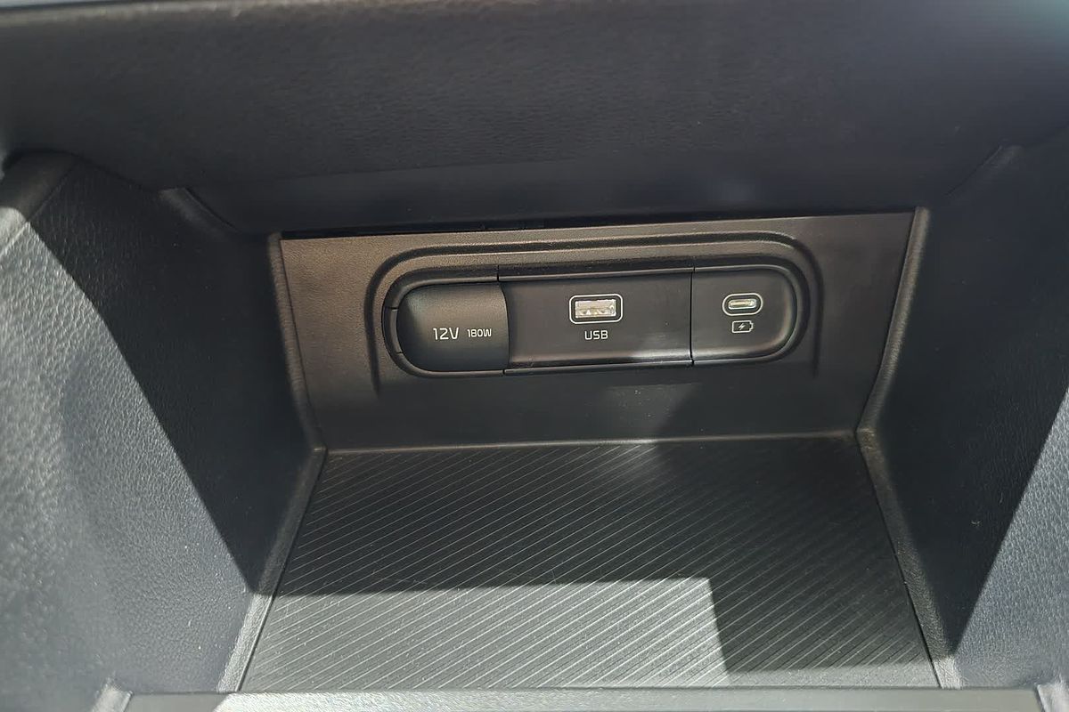 2022 Kia Sportage SX+ NQ5