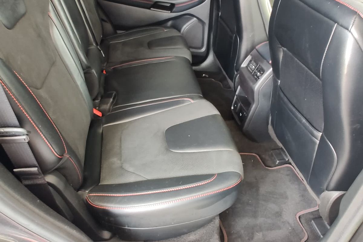 2019 Ford Endura ST-Line CA