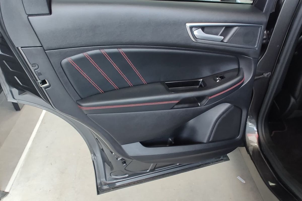2019 Ford Endura ST-Line CA
