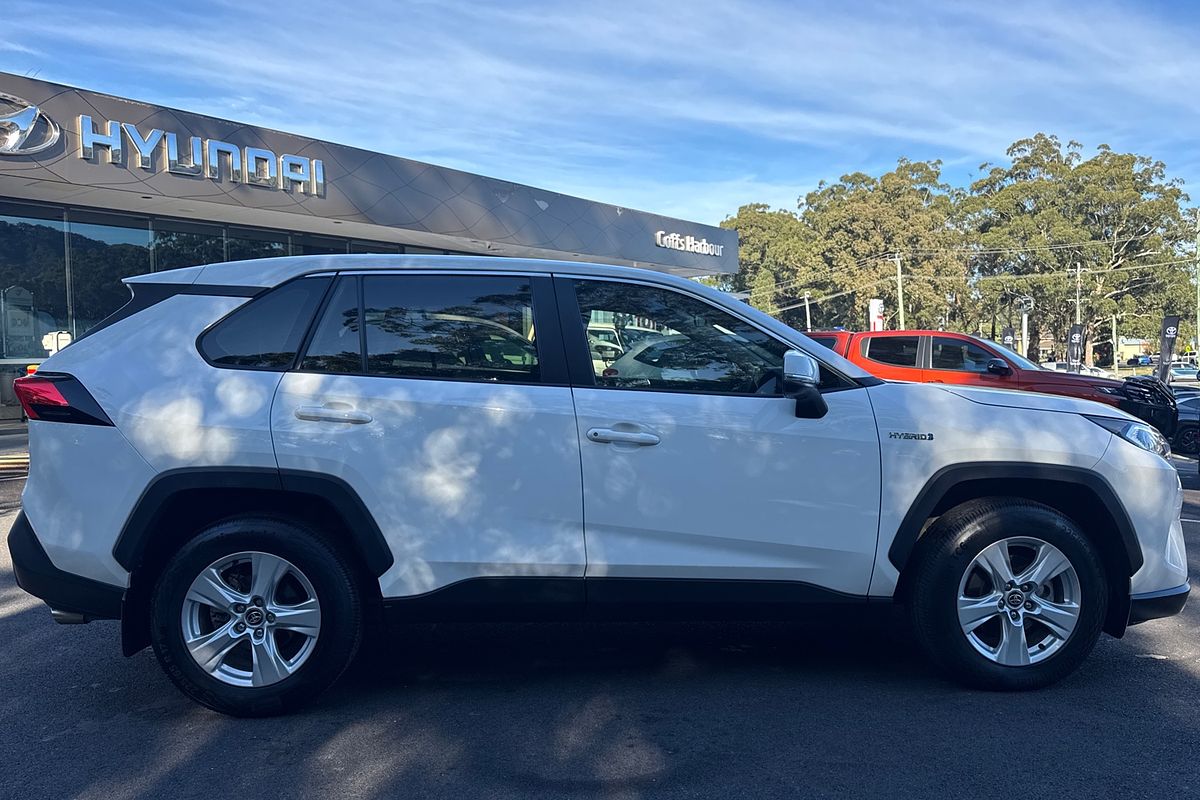 2020 Toyota RAV4 GX AXAH54R