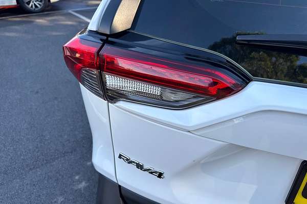 2020 Toyota RAV4 GX AXAH54R