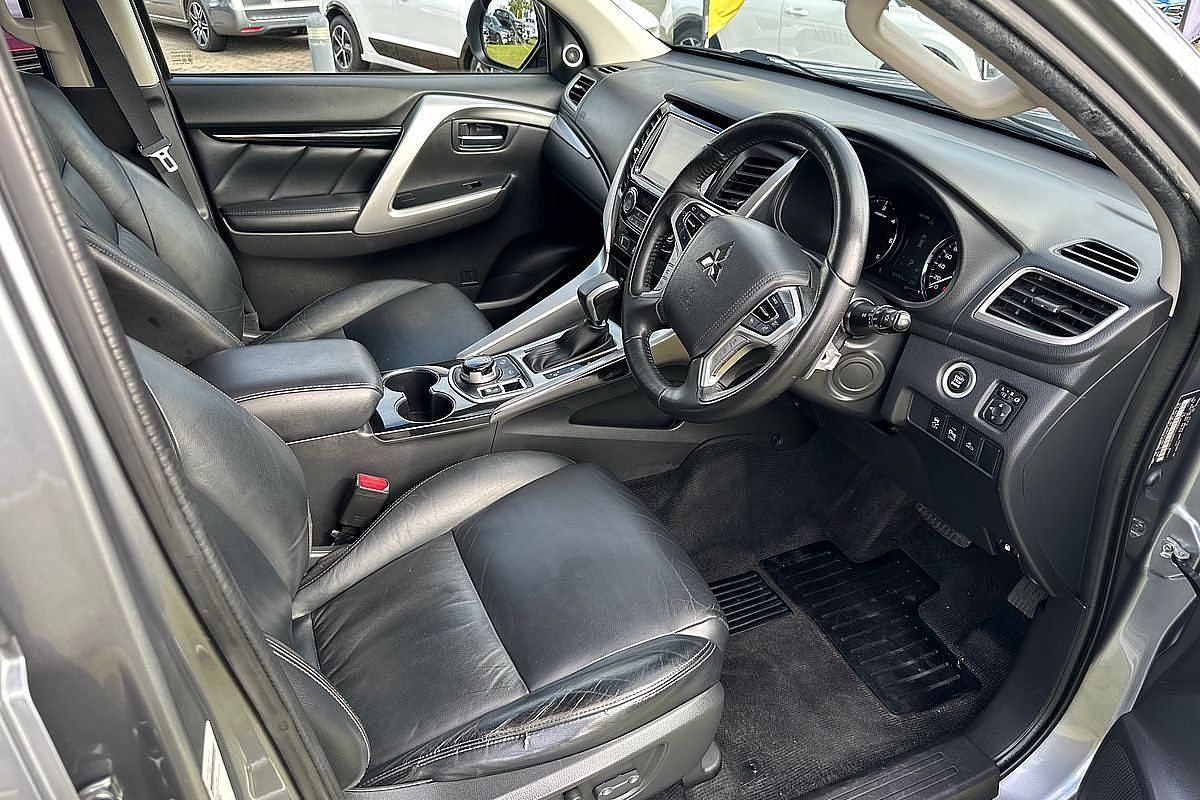 2016 Mitsubishi Pajero Sport Exceed QE