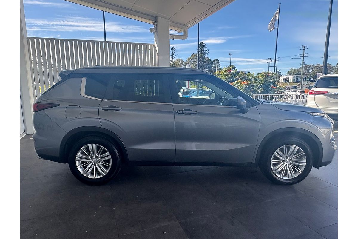 2021 Mitsubishi Outlander LS 7 SEAT (AWD) ZM MY22