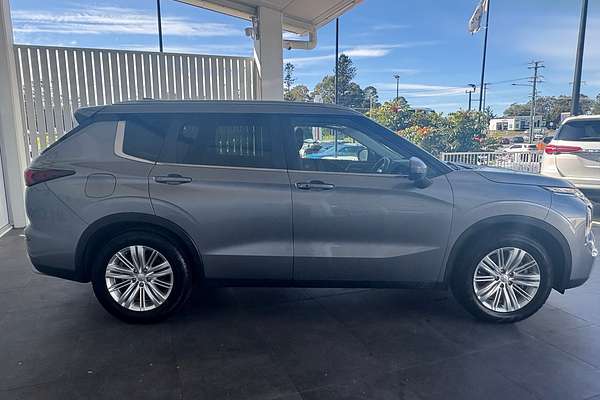2021 Mitsubishi Outlander LS 7 SEAT (AWD) ZM MY22
