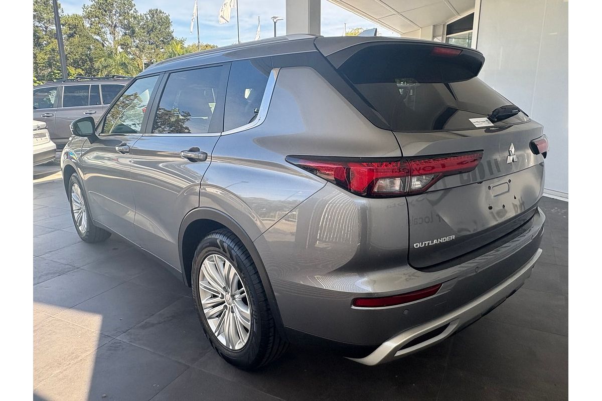 2021 Mitsubishi Outlander LS 7 SEAT (AWD) ZM MY22