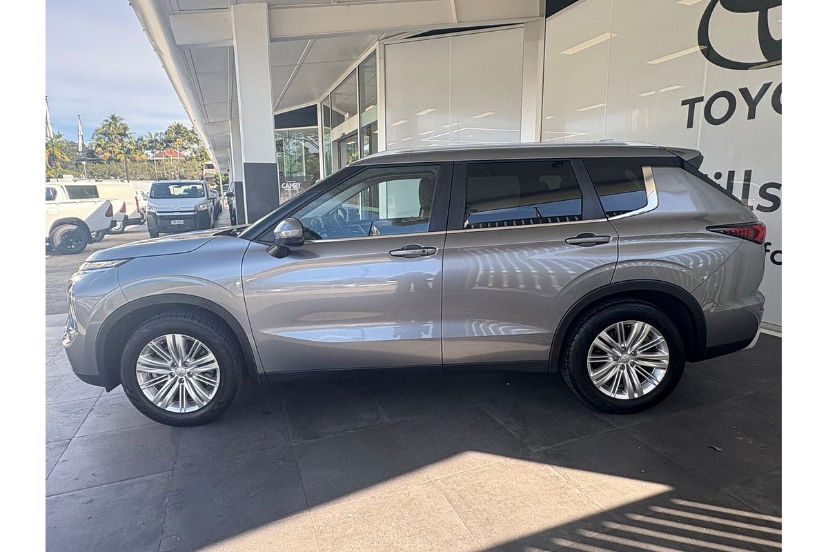 2021 Mitsubishi Outlander LS 7 SEAT (AWD) ZM MY22