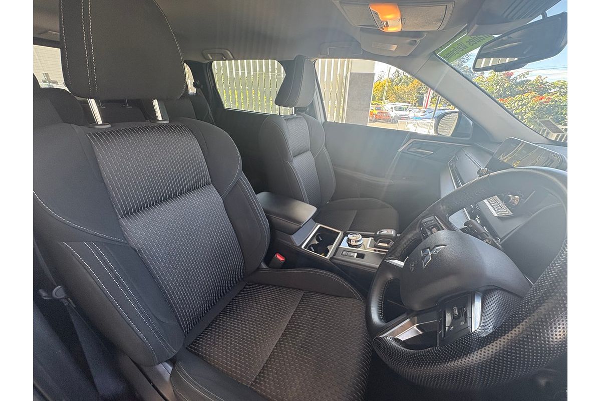 2021 Mitsubishi Outlander LS 7 SEAT (AWD) ZM MY22