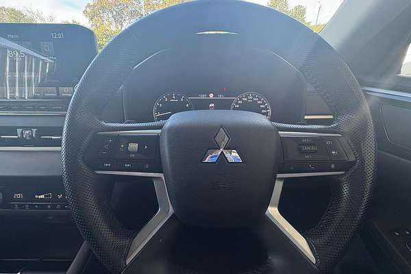 2021 Mitsubishi Outlander LS 7 SEAT (AWD) ZM MY22