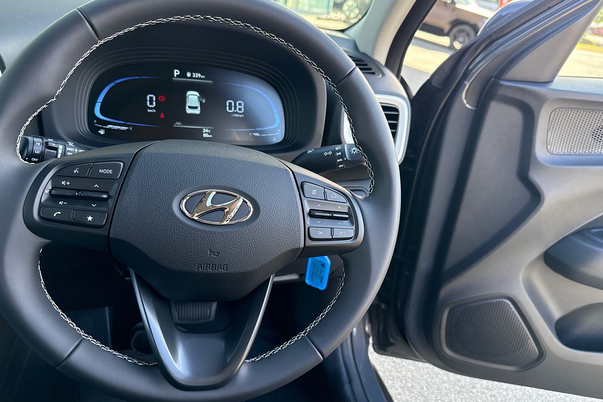 2024 Hyundai Venue Active QX.V5