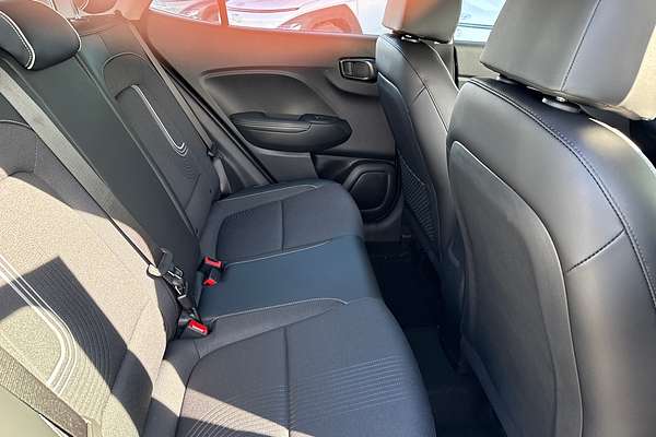 2024 Hyundai Venue Active QX.V5