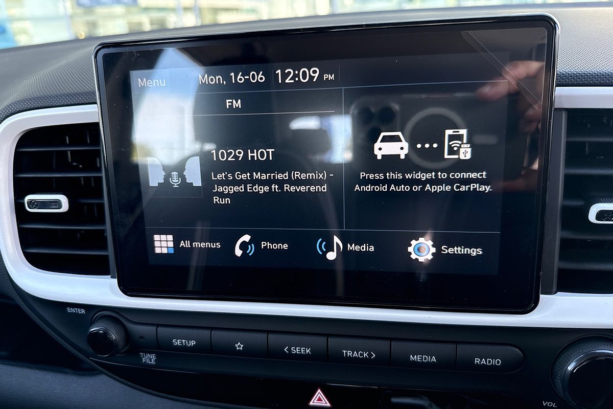 2024 Hyundai Venue Active QX.V5