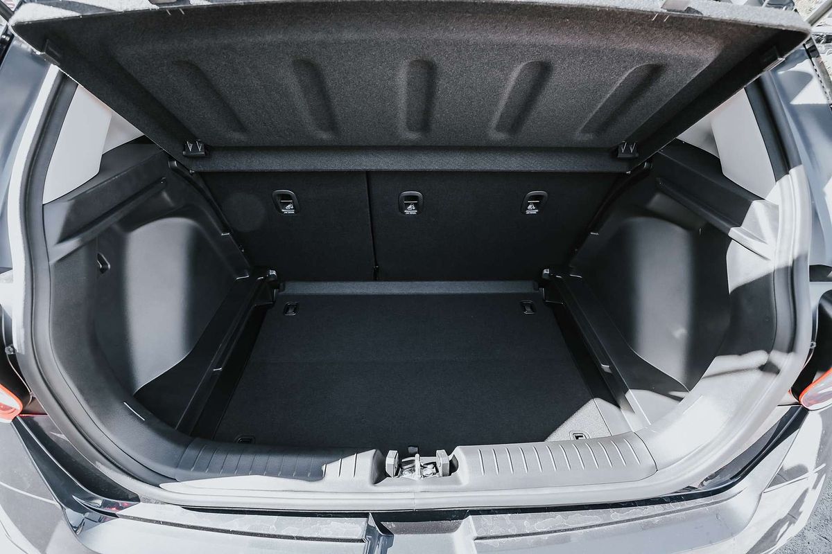 2025 Hyundai Venue Active QX.V5