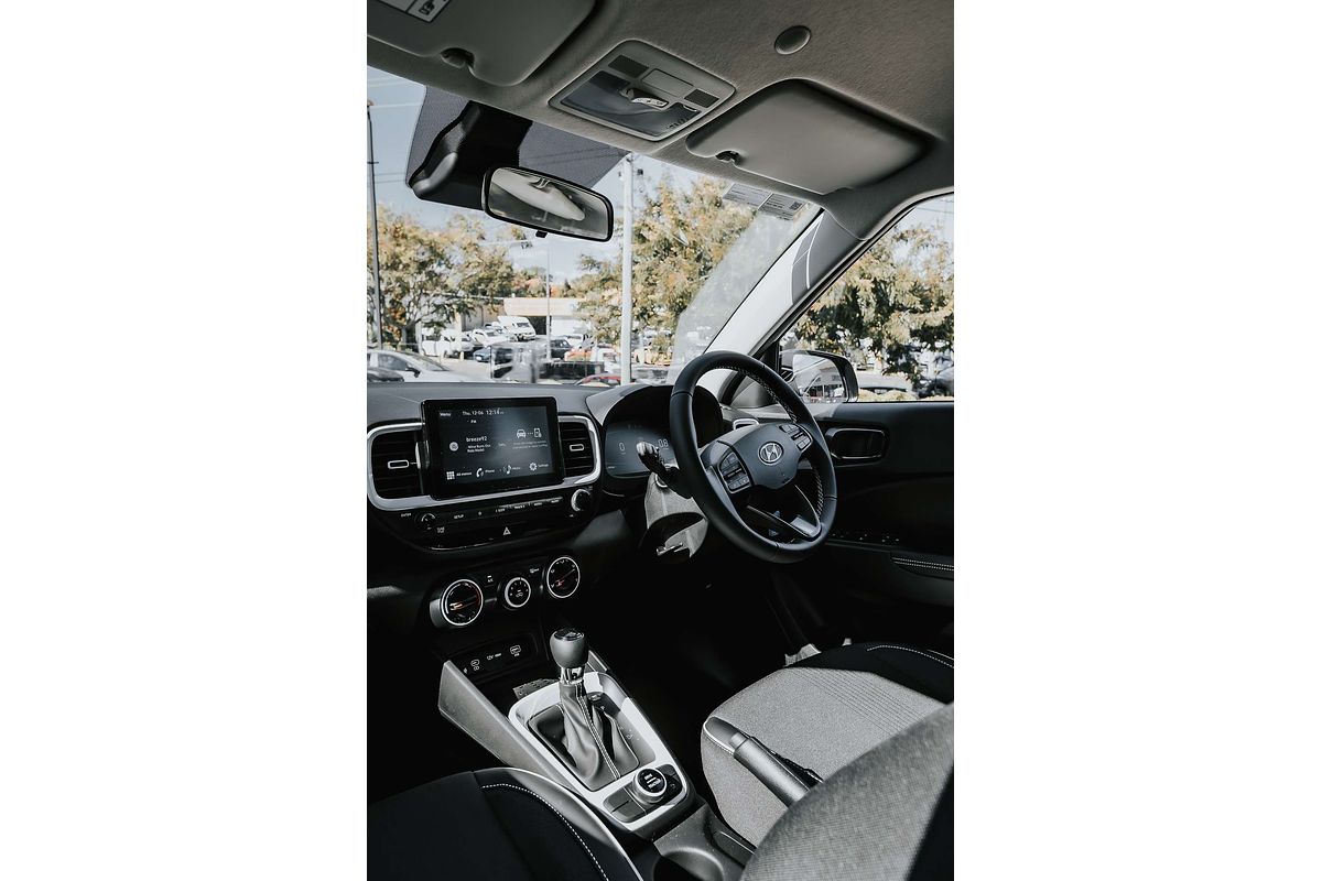 2025 Hyundai Venue Active QX.V5