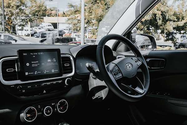 2025 Hyundai Venue Active QX.V5