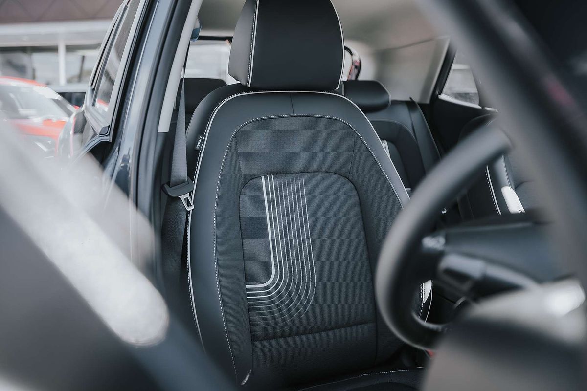 2025 Hyundai Venue Active QX.V5