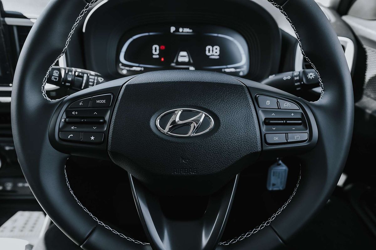 2025 Hyundai Venue Active QX.V5
