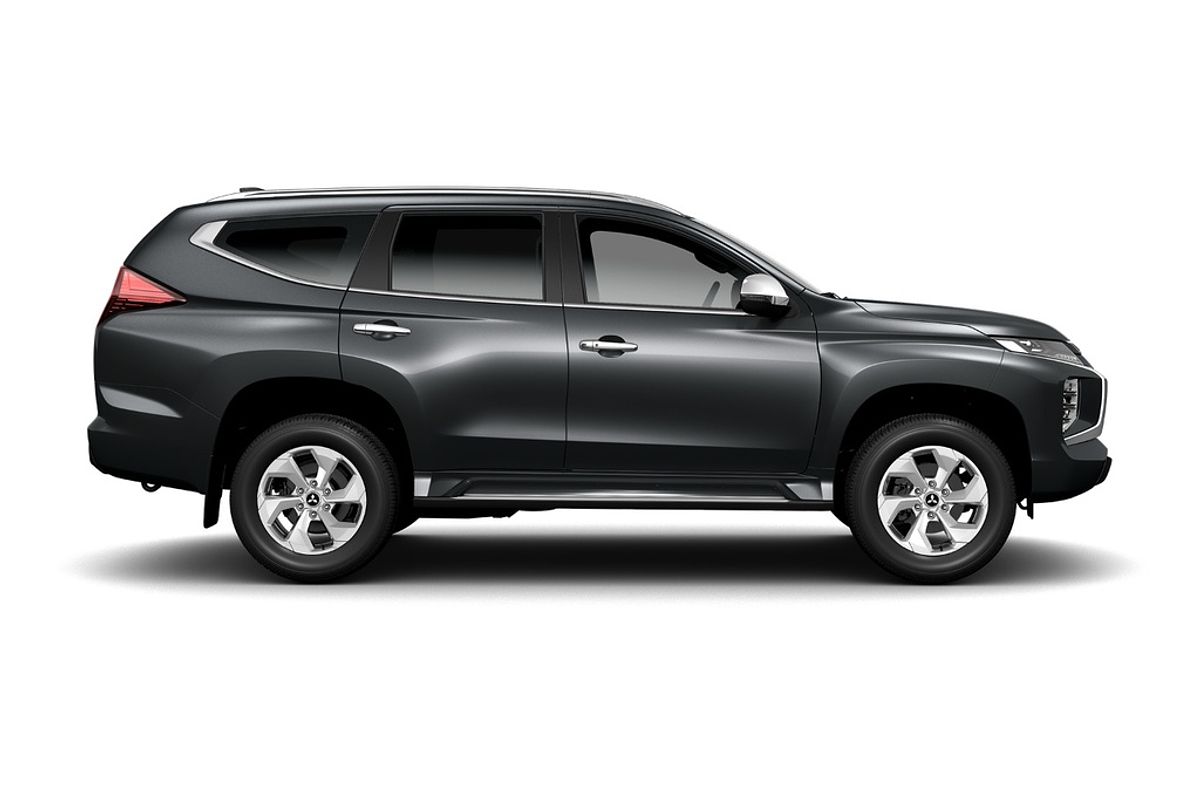 2024 Mitsubishi Pajero Sport GLX QG