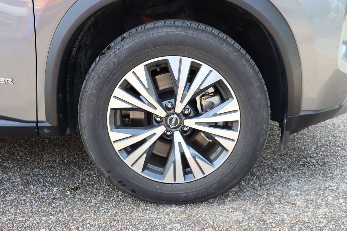 2023 Nissan X-TRAIL ST-L e-POWER T33