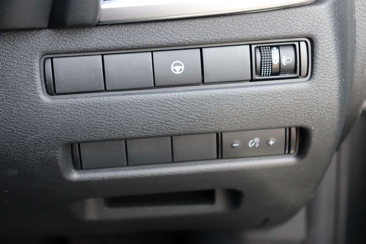 2023 Nissan X-TRAIL ST-L e-POWER T33