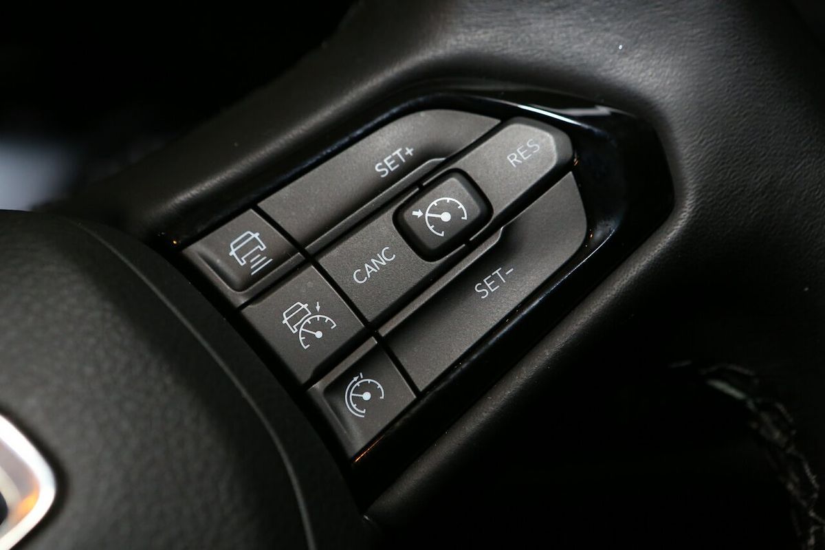 2023 Jeep Compass Night Eagle M6