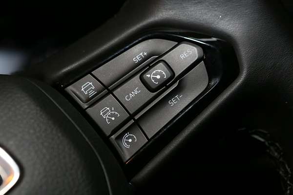 2023 Jeep Compass Night Eagle M6