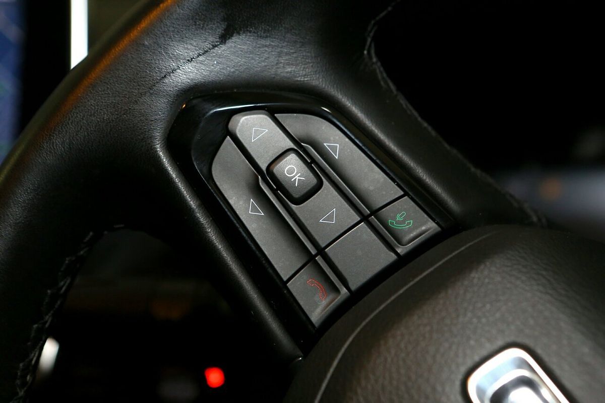 2023 Jeep Compass Night Eagle M6