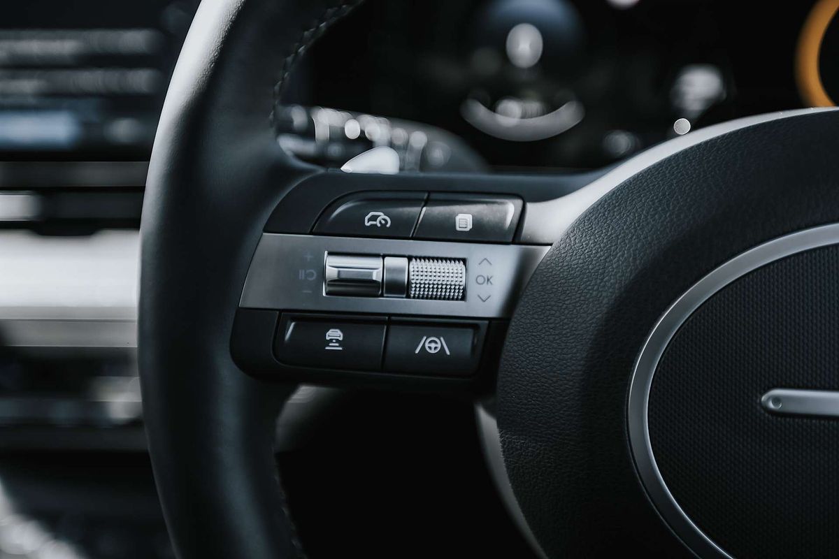 2025 Hyundai Kona Premium SX2.V2