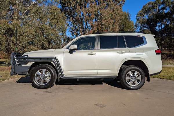 2022 Toyota Landcruiser VX FJA300R