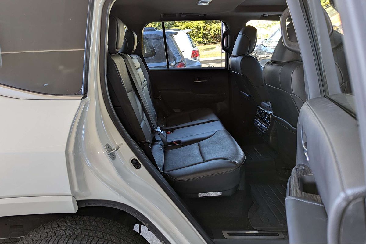 2022 Toyota Landcruiser VX FJA300R