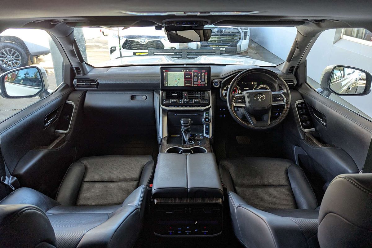 2022 Toyota Landcruiser VX FJA300R