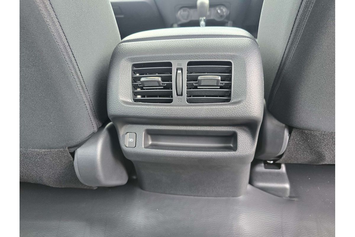 2024 Nissan Navara SL D23 4X4