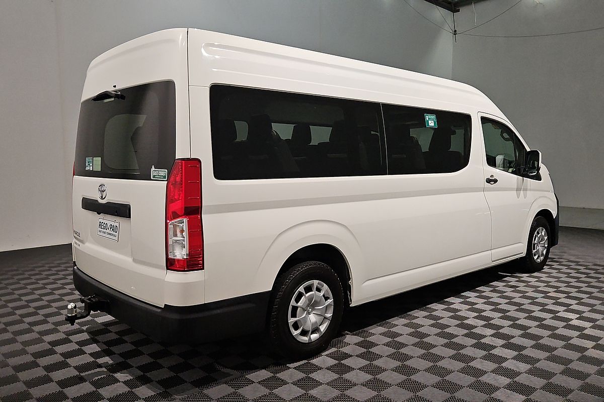 2019 Toyota Hiace Commuter GDH322R