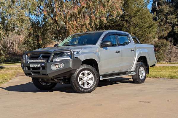 2022 Mitsubishi Triton GLX+ MR 4X4