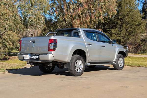 2022 Mitsubishi Triton GLX+ MR 4X4