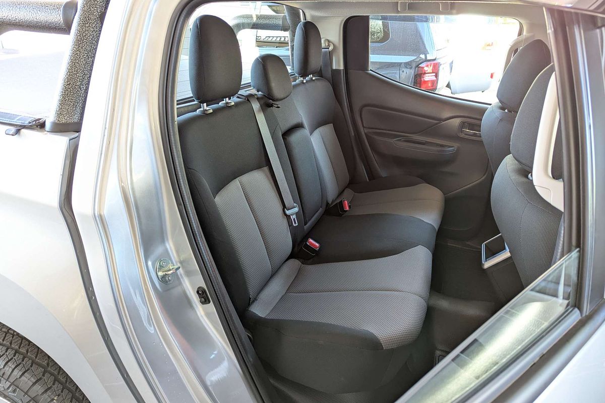 2022 Mitsubishi Triton GLX+ MR 4X4