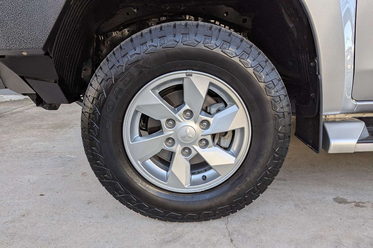 2022 Mitsubishi Triton GLX+ MR 4X4