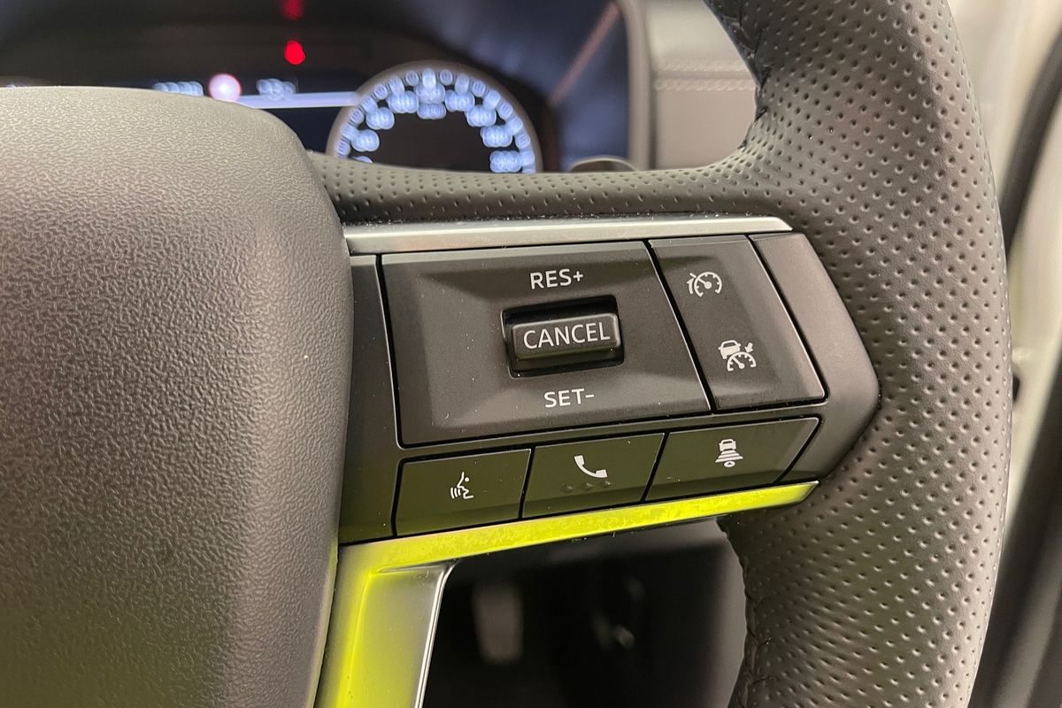 2023 Mitsubishi Outlander LS ZM