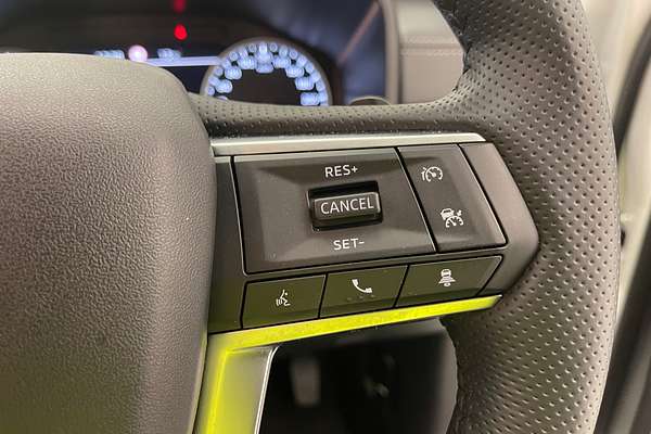 2023 Mitsubishi Outlander LS ZM