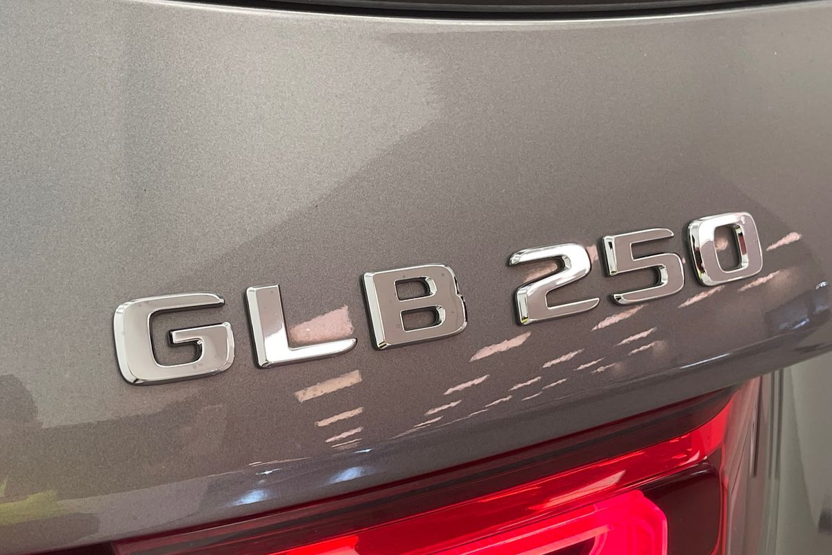 2020 Mercedes-Benz GLB-Class GLB250 X247