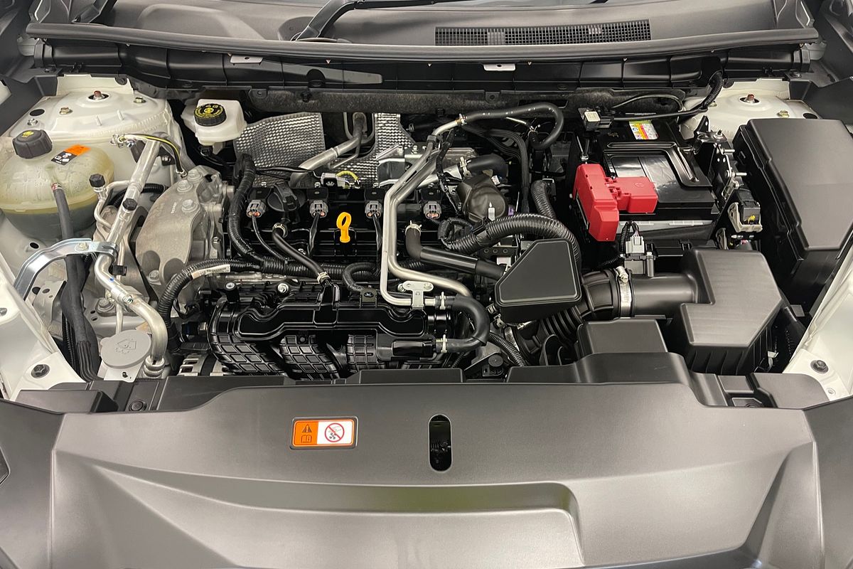 2023 Mitsubishi Outlander LS ZM