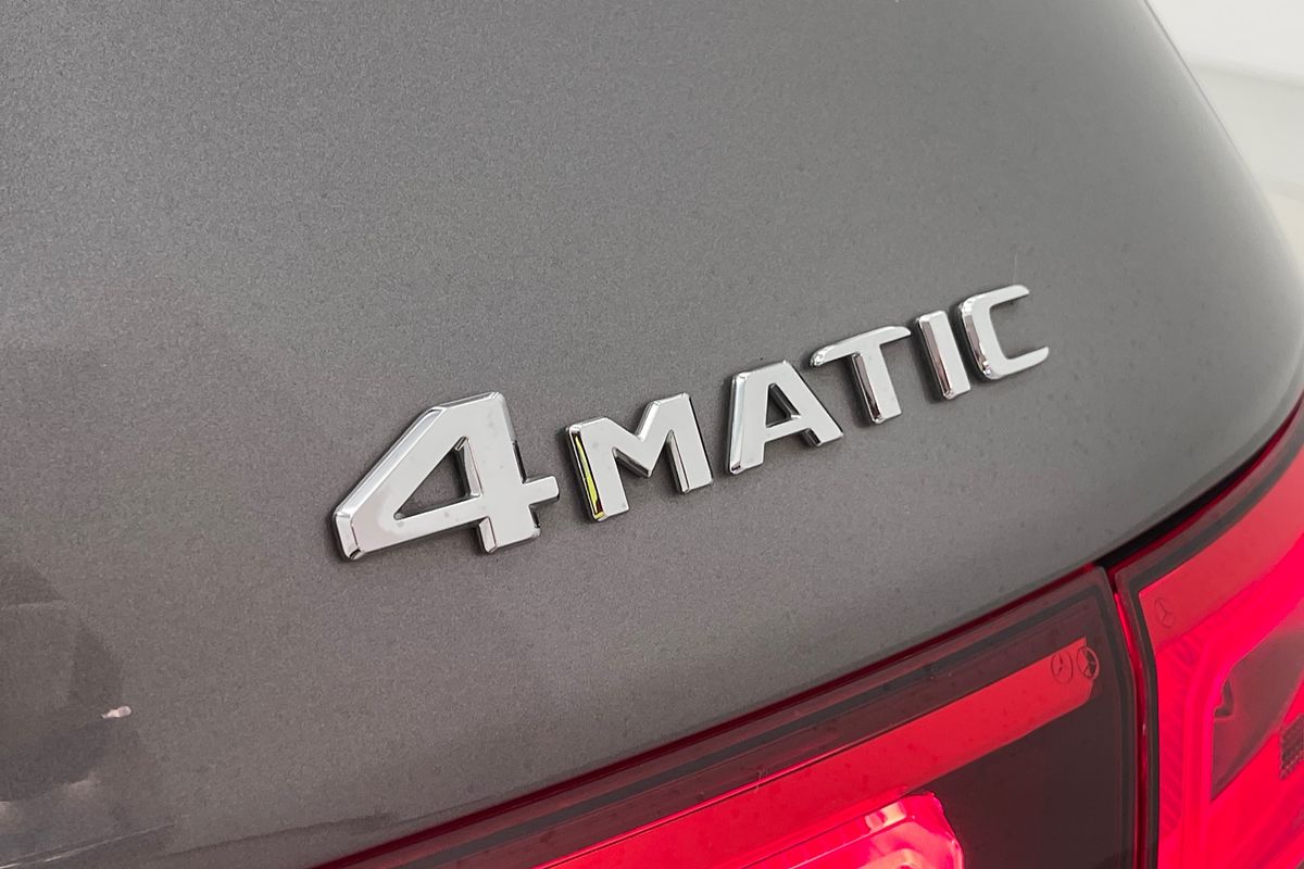 2020 Mercedes-Benz GLB-Class GLB250 X247