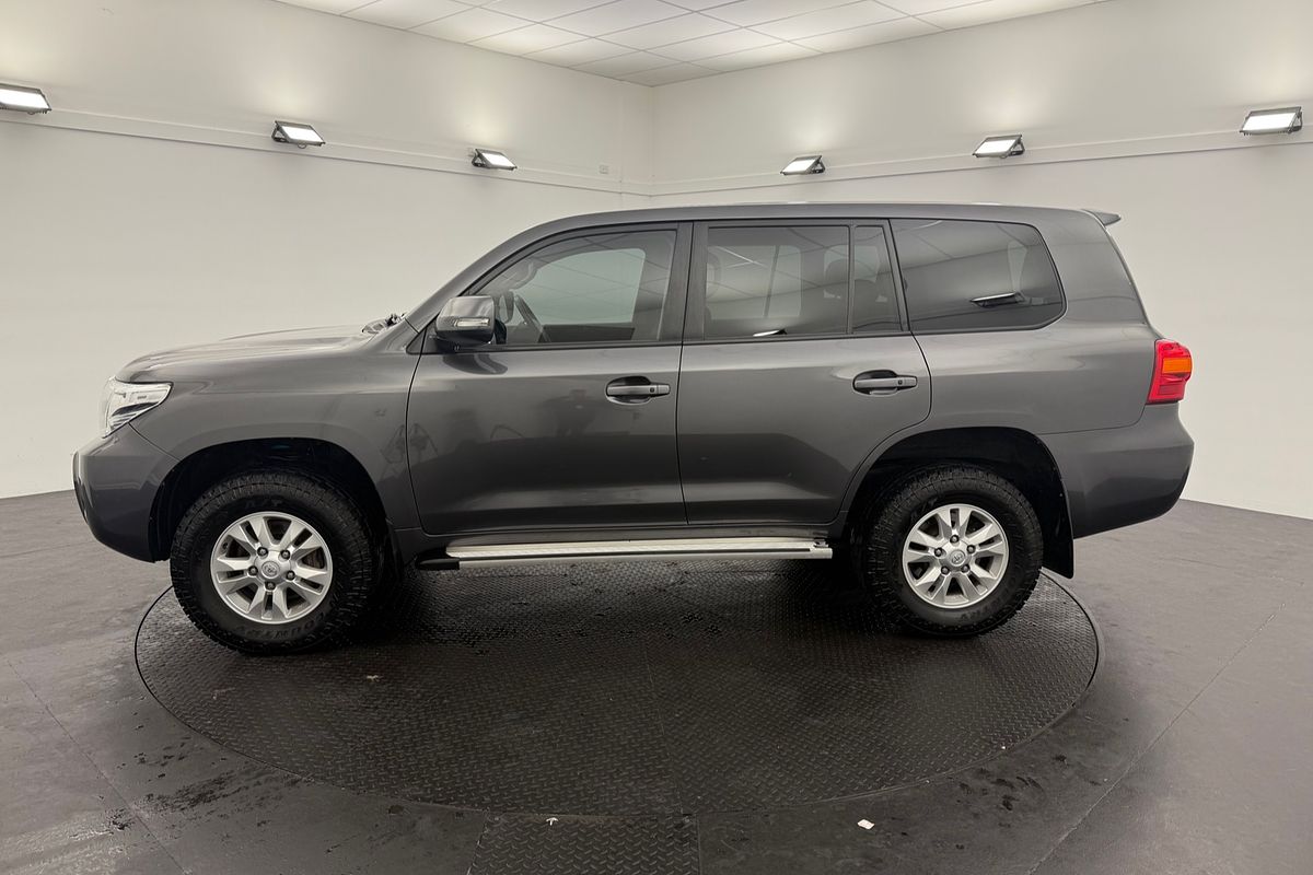 2014 Toyota Landcruiser GXL VDJ200R