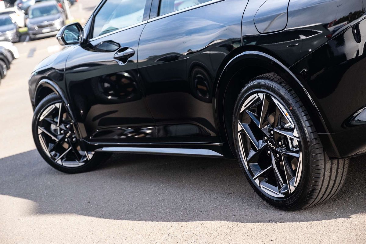 2025 Kia K4 GT-Line CL4m