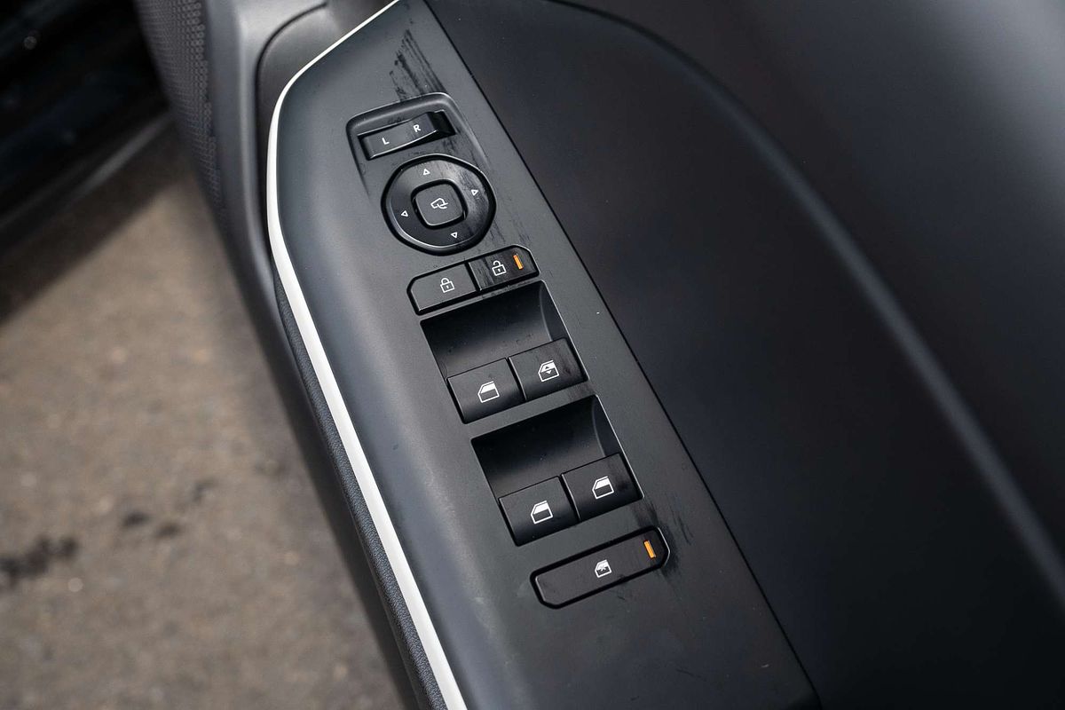 2025 Kia K4 GT-Line CL4m